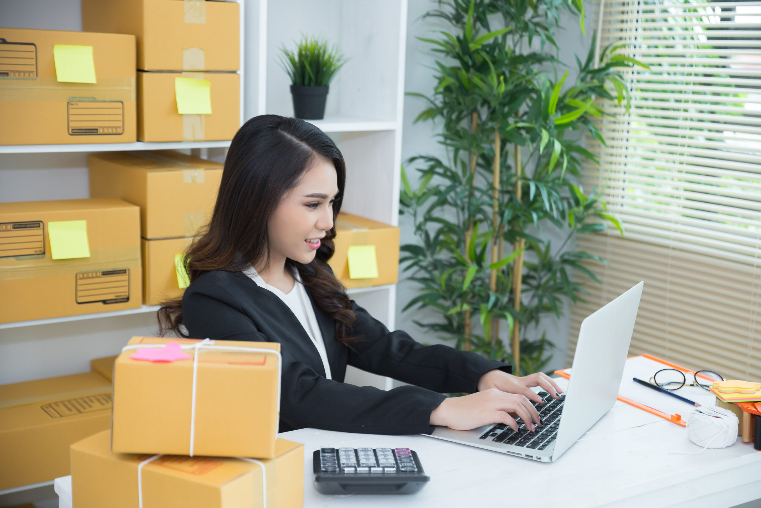 Ilustrasi seller Blibli mengajukan Surat Pernyataan Omzet melalui dashboard marketplace sebagai bagian dari administrasi perpajakan sesuai ketentuan terbaru.
